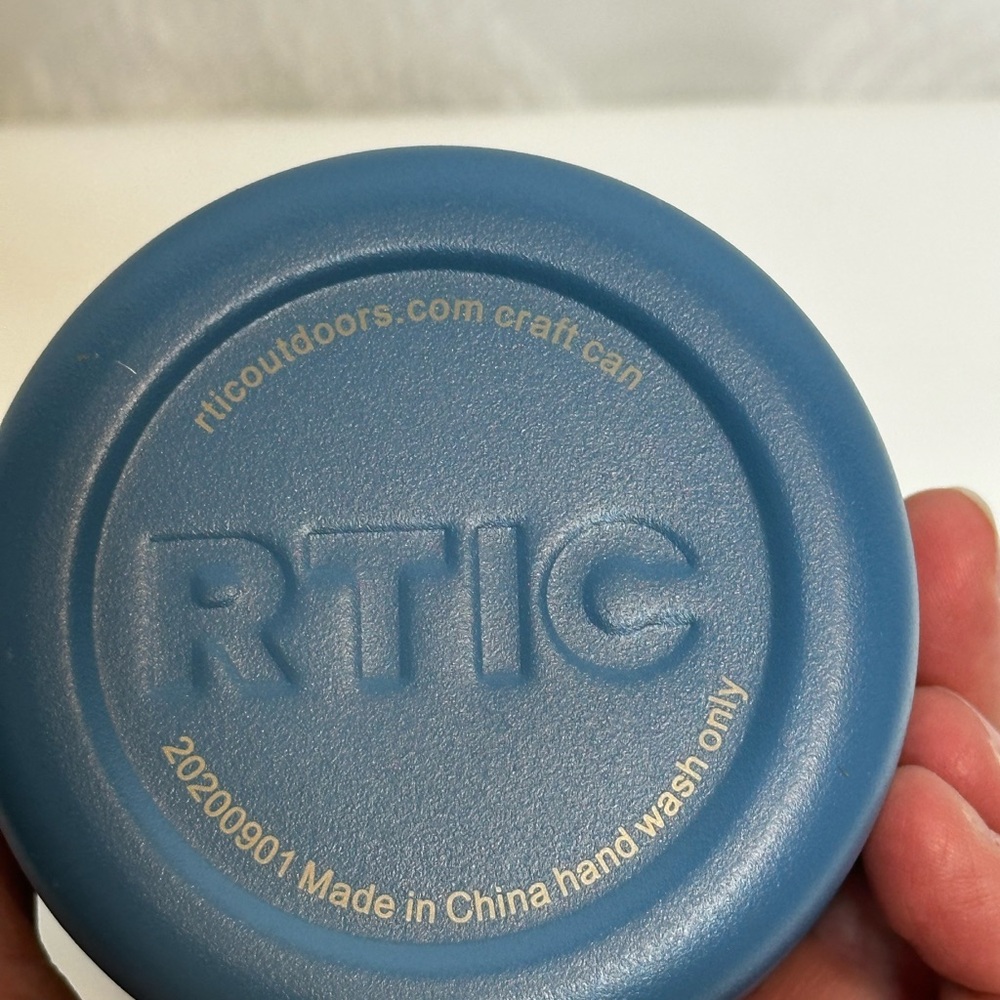 RTIC tall can holder - Picture 2 of 3